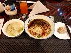 -君来湖滨饭店·玫瑰园