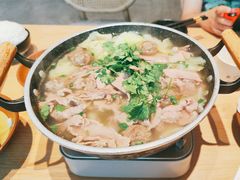 -川堂风·跷脚牛肉·乐山爆炒(宝山日月光店)