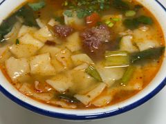 -明记汤揪片子炒面(红山市场特色美食街店)