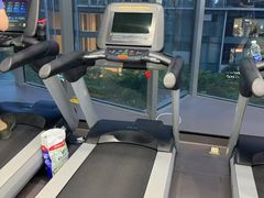 -超鹿运动(五四路恒力城店)