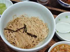 蟹粉黄金捞面-蟹上黄·蟹黄面·江南糖水(人民广场店)