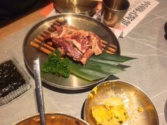 -草家酱蟹炭火烤肉店(珲春南路一店)
