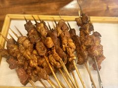 -劳动公园新疆人烤腰子