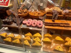 -山山家·新鲜烘焙(现代城店)