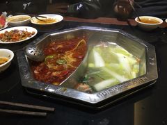 -重庆德庄火锅(体育中心店)