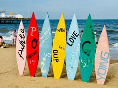 -北戴河碧螺塔海上酒吧公园