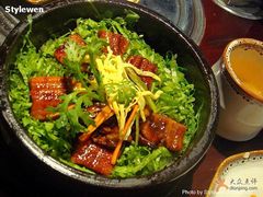 鳗鱼石锅饭-权金城