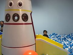 -小门牙好性格托育(北外滩中心)