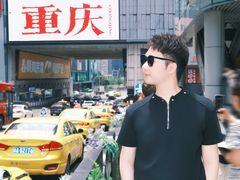 -观音桥步行街