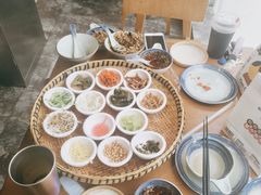 -包整·丝娃娃(一览甲秀楼风景店)