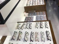 -零度眼镜·宝视友·蔡司依视路(吾悦花街店)