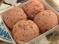 彩虹蛋爆浆麻薯-墨茉点心局(国金街店)