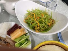 -六和聚传统烤鸭.天津菜(和平店)