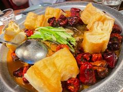 家烧鱼头配油条-青年公社烤鸭(宝杨宝龙广场店)