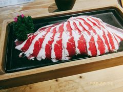 -湊湊火锅·茶憩(杭州湖滨银泰in77店)