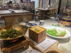 -绿茶餐厅(青岛城阳万象汇店)