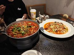 -万重锦·人文川菜馆(骡马市店)