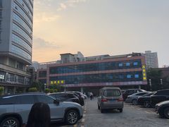 -品香菜馆(旗峰路中侨大厦店)