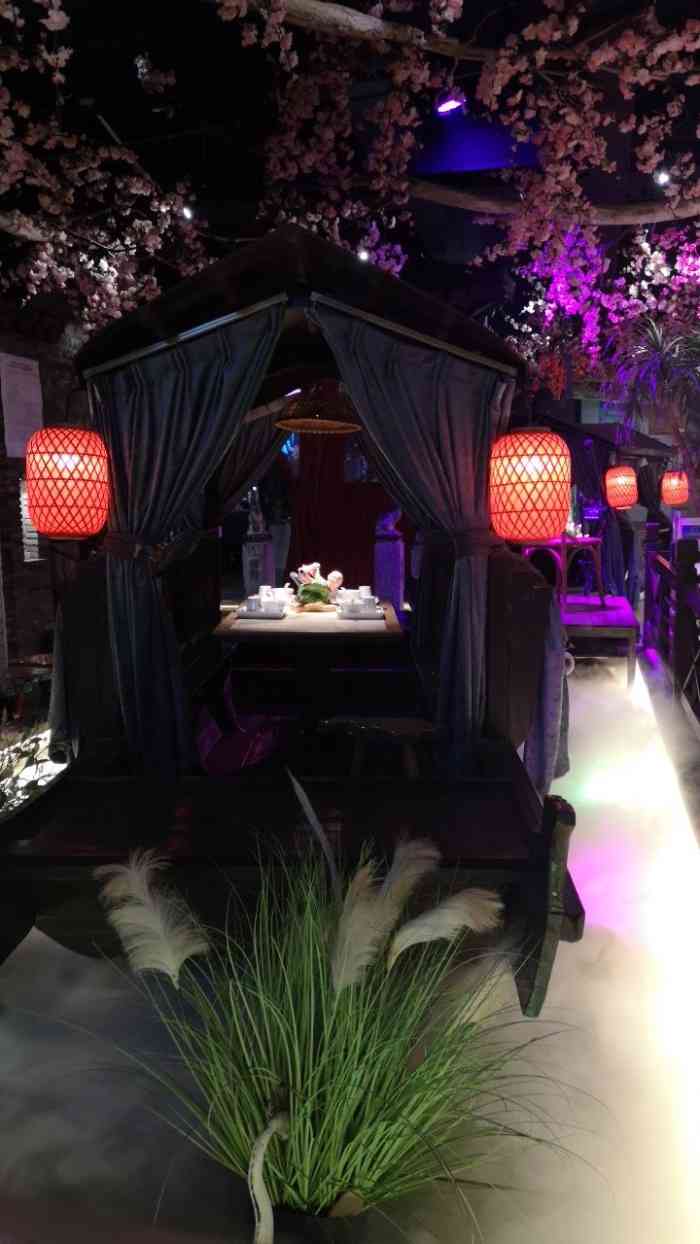 吴越荣记(月光码头超级店)