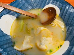 -老上海·金牌黄鱼馄饨面(田子坊店)
