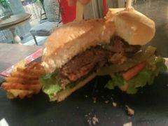 -HIGH FIVE哈福手工汉堡(桂林路店)