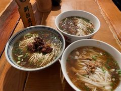 -矮子粉店1985·长沙米粉(湘春路店)