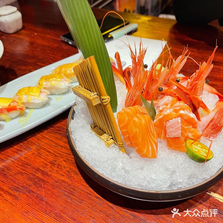 在郑州日料吃的最多家就是白石了