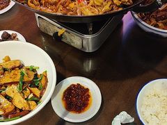 -富正毅三下锅·湘西韵味(天门山索道店)