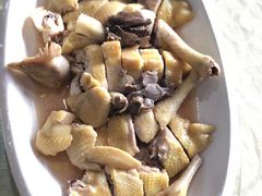 -油田美食农庄