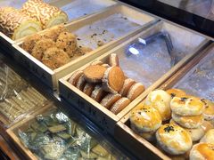 -广根糕点(中山西路店)