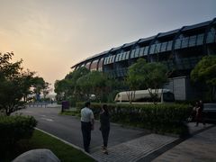 -上海滴水湖皇冠假日酒店