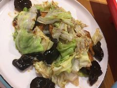 木耳豆腐洋白菜-肘子酥·天津菜·特色捞面(德云社店)