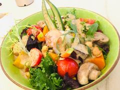 胡同田园温泉蛋烤炙蔬菜沙拉-玲婧胡同·生日蛋糕·餐厅(嘉里城店)