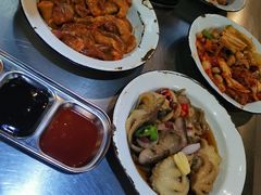 -马路牙子烧烤音乐酒馆(望京店)