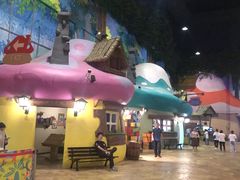 -蓝精灵乐园·世茂精灵之城主题乐园