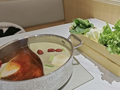 -呷哺呷哺 黄金牧场 (新中关购物中心店)