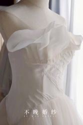 -不晚国际婚纱礼服