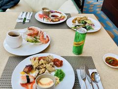 -亮马河饭店翠雅咖啡厅