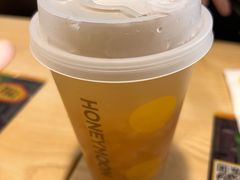 -满记甜品(优客百盛店)