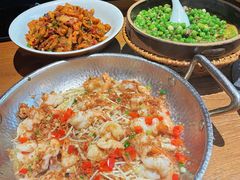 锅烧脆脆虾-吃饭皇帝大土家民族菜(正大广场店)