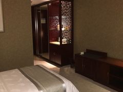 -蓝蔻酒店(深圳东站布吉万象汇店)