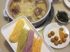 招牌筒骨砂锅-小骨煲金华砂锅(转塘金街美地店)
