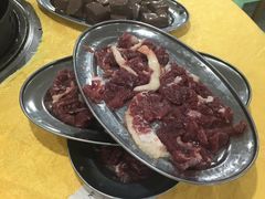 -五洞培记山庄·鲜牛肉火锅