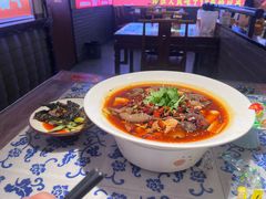 -川流不息·地道川菜·小龙虾(新松江路店)