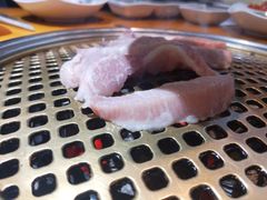 -唯成•韩国炭火烤肉 유성고기