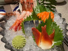 三文鱼刺身-極上萬膳·日料放题(来福士江景店)