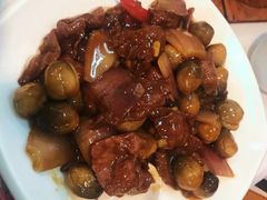 草菇炒牛肉-文记壹心鸡(宝华路店)