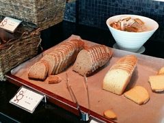 -澳门旅游塔360°旋转餐厅(南湾湖广场店)