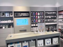 -Apple授权专营店(宝山万达店)