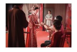 -Lady  Jane高端婚纱礼服馆